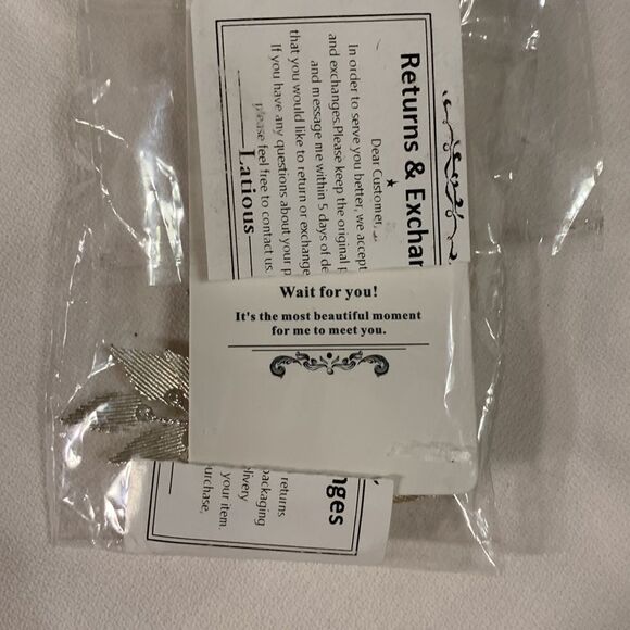 Bridal Hair combs (two piece). See photos!  NWT - Picture 7 of 7